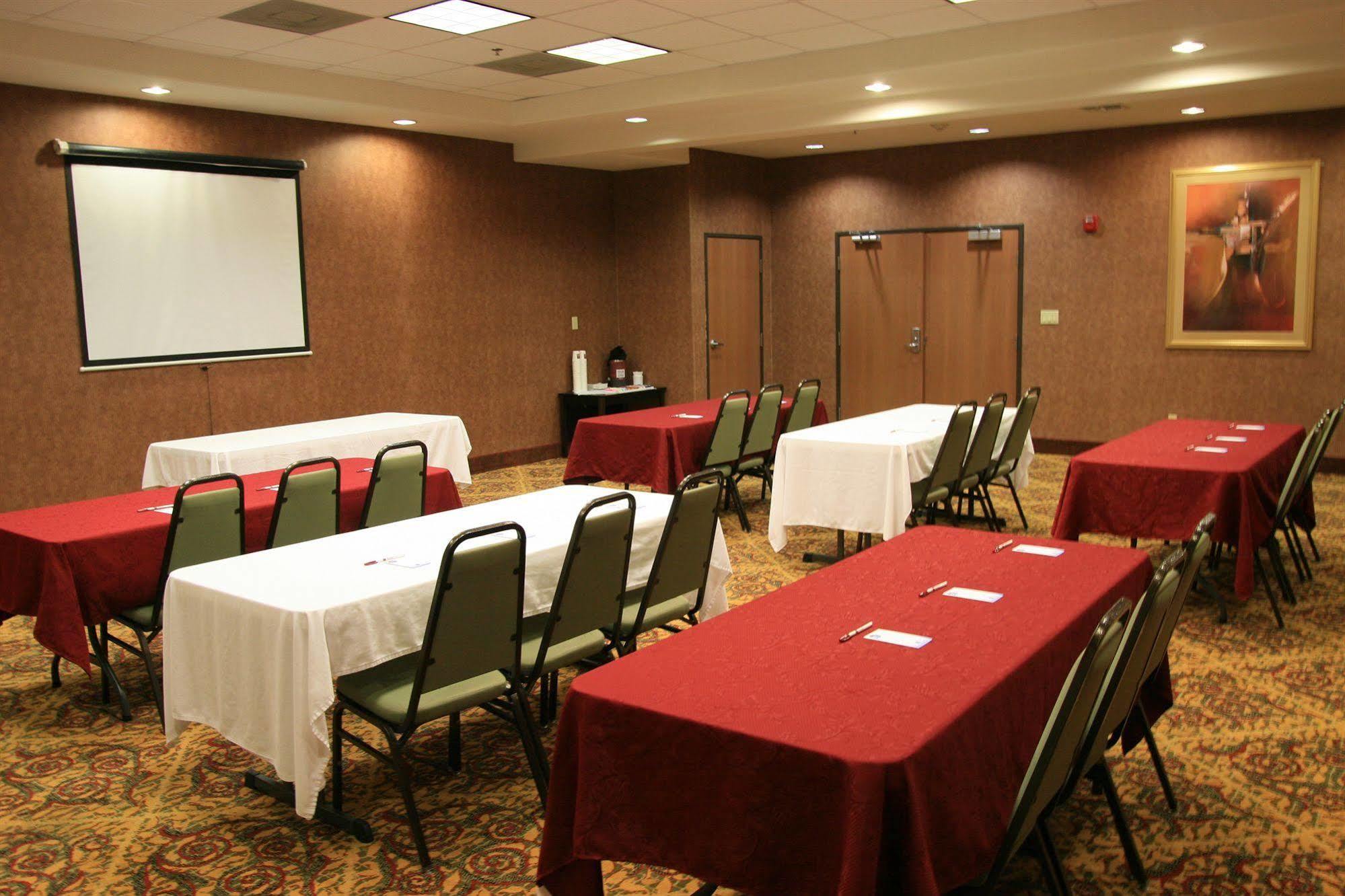 Holiday Inn - Brownsville By Ihg מראה חיצוני תמונה